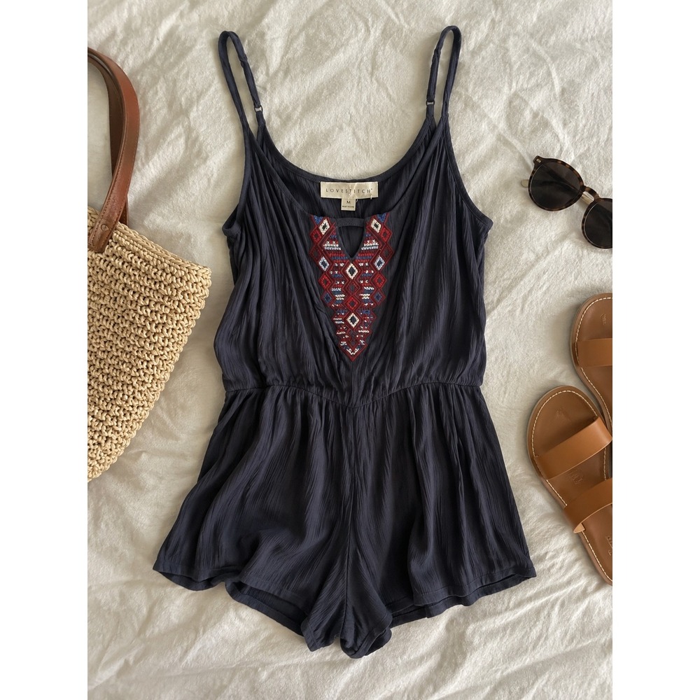 Lovestitch Embroidered Boho Romper Navy Blue Crinkle Rayon Medium NWT I-70416MPJ